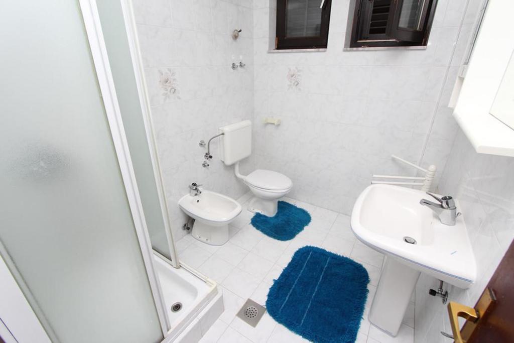 Apartments Natali 로비니 객실 사진