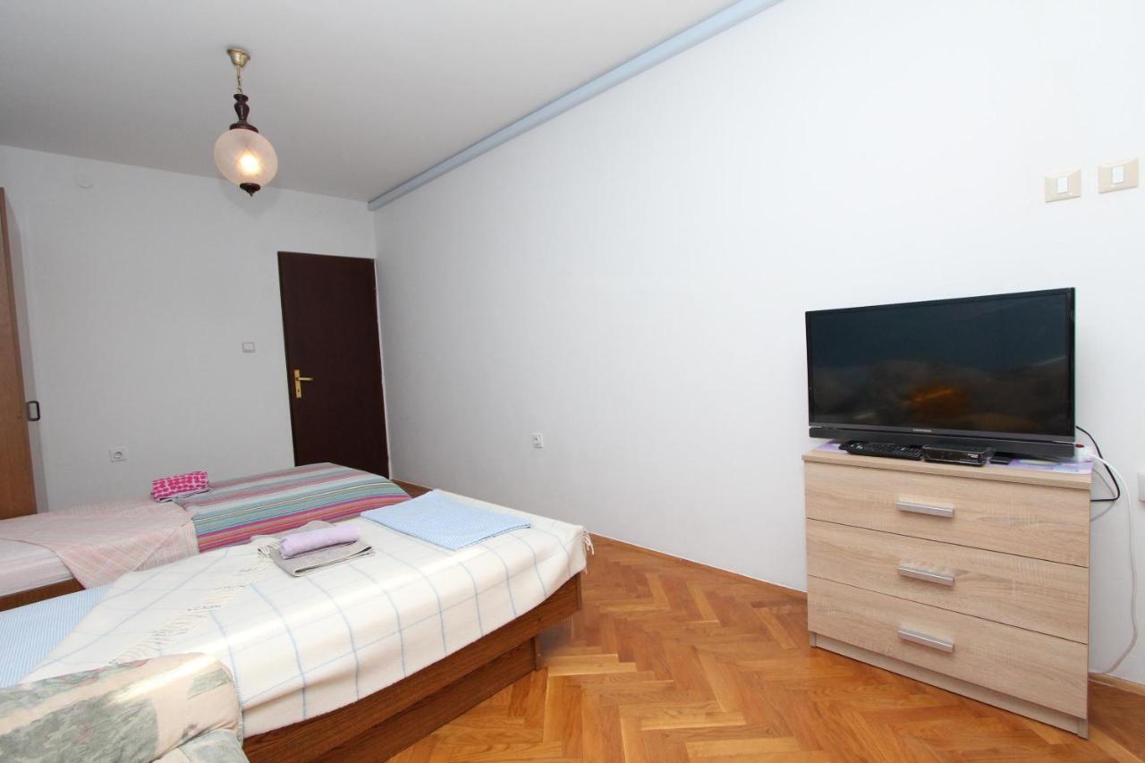 Apartments Natali 로비니 외부 사진